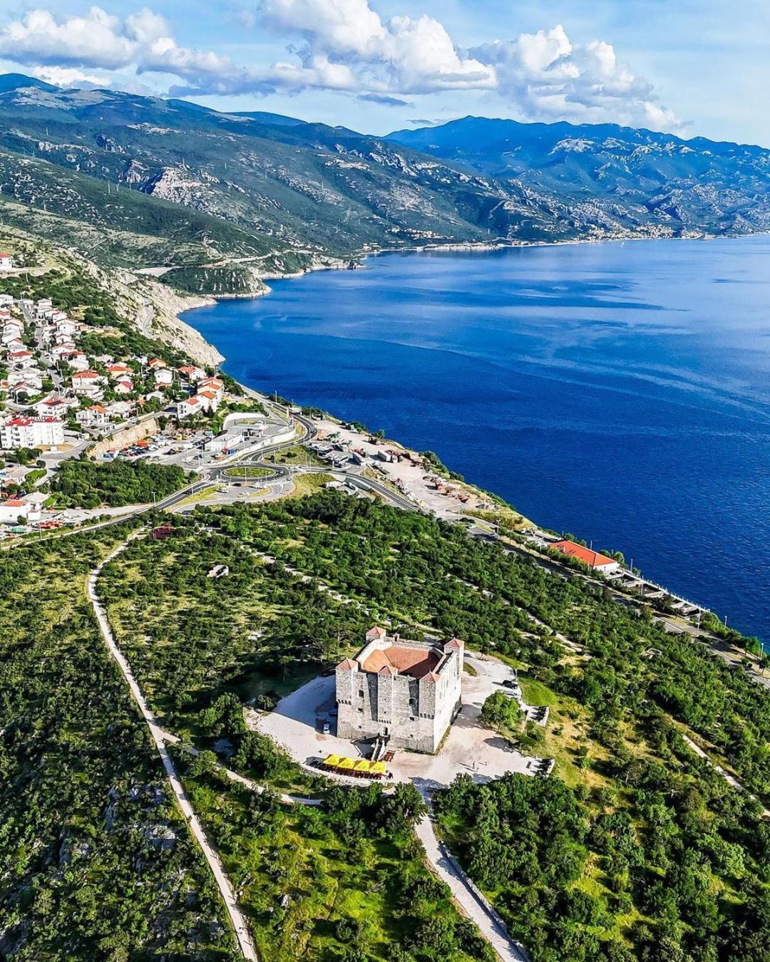 Apartman Elena Сень Екстер'єр фото
