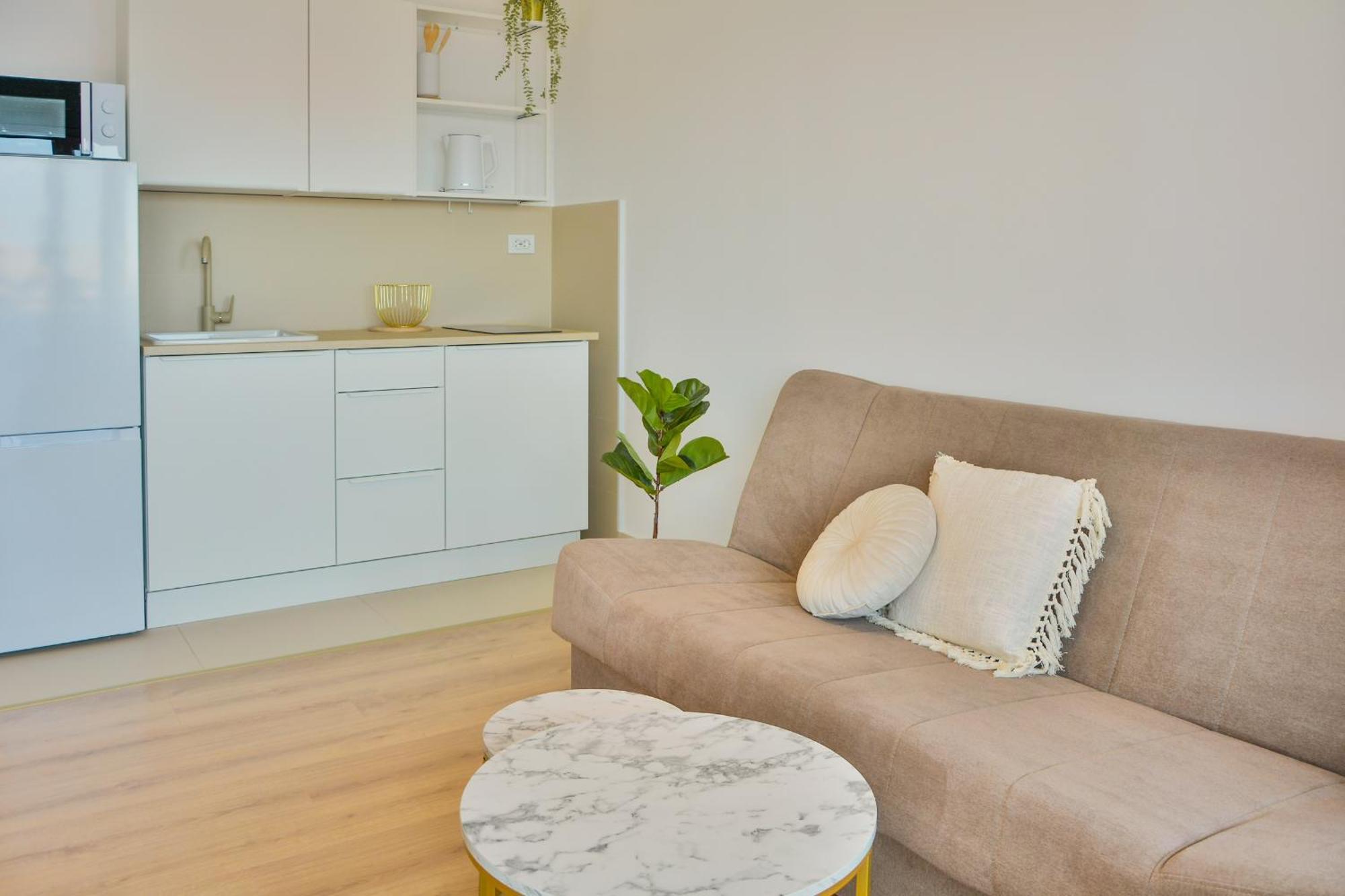 Apartman Elena Сень Екстер'єр фото
